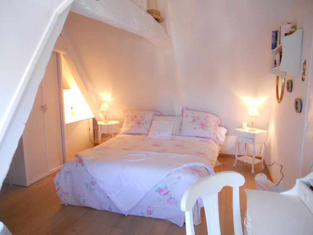 Lamaison Du Phare Honfleur Chambres D'Hotes Et Jacuzzi Prive מראה חיצוני תמונה