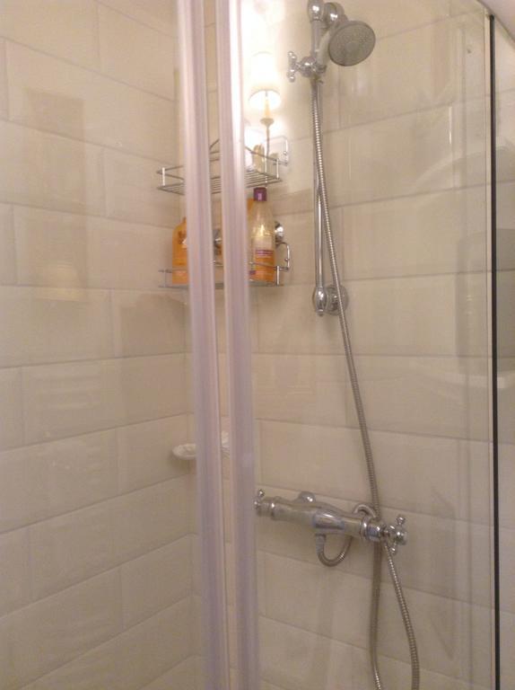 Lamaison Du Phare Honfleur Chambres D'Hotes Et Jacuzzi Prive חדר תמונה