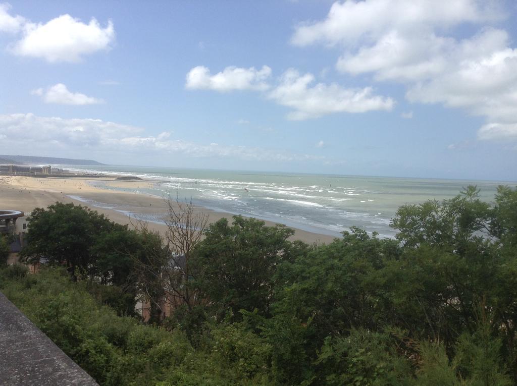 Lamaison Du Phare Honfleur Chambres D'Hotes Et Jacuzzi Prive מראה חיצוני תמונה