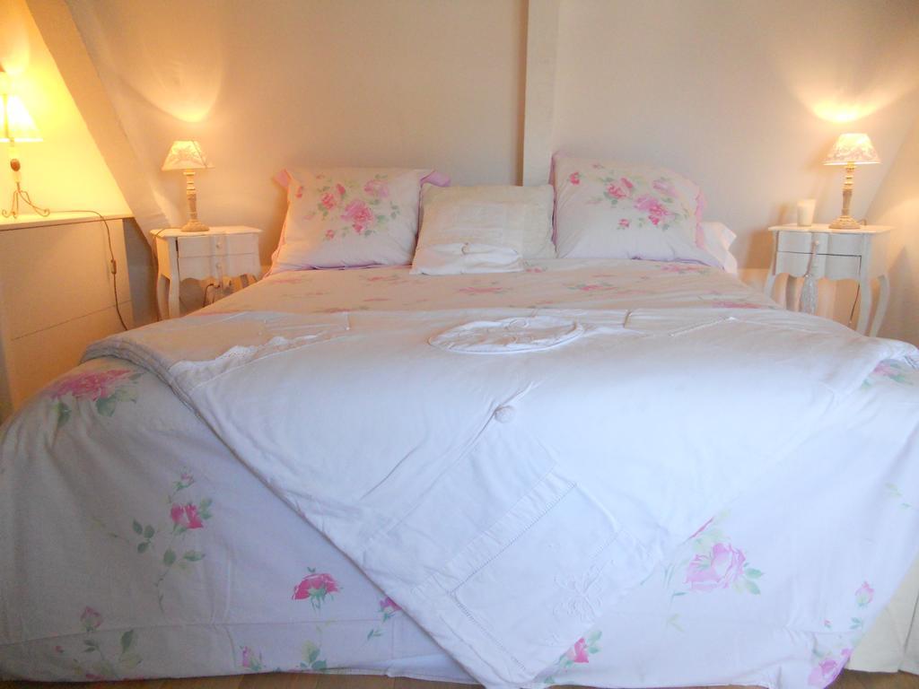 Lamaison Du Phare Honfleur Chambres D'Hotes Et Jacuzzi Prive מראה חיצוני תמונה