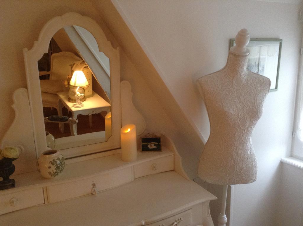 Lamaison Du Phare Honfleur Chambres D'Hotes Et Jacuzzi Prive מראה חיצוני תמונה