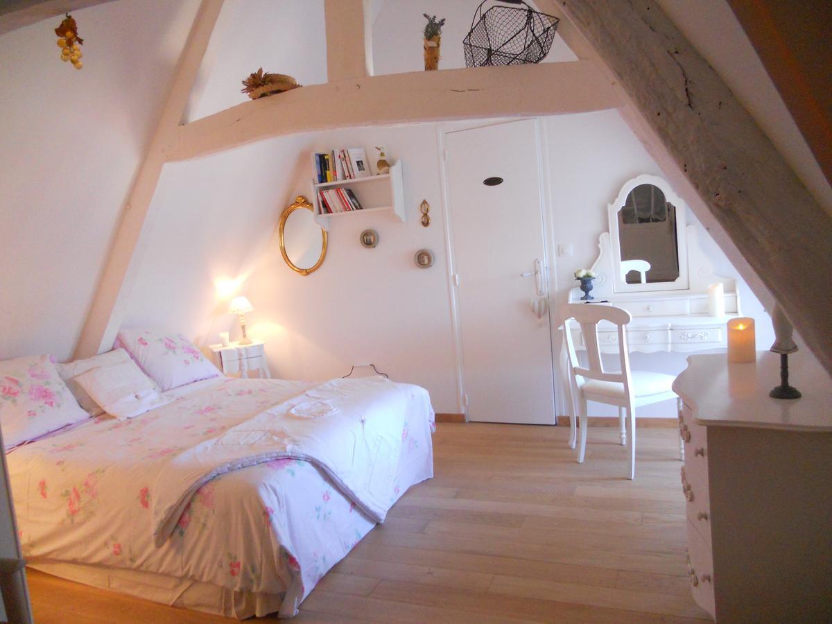Lamaison Du Phare Honfleur Chambres D'Hotes Et Jacuzzi Prive מראה חיצוני תמונה