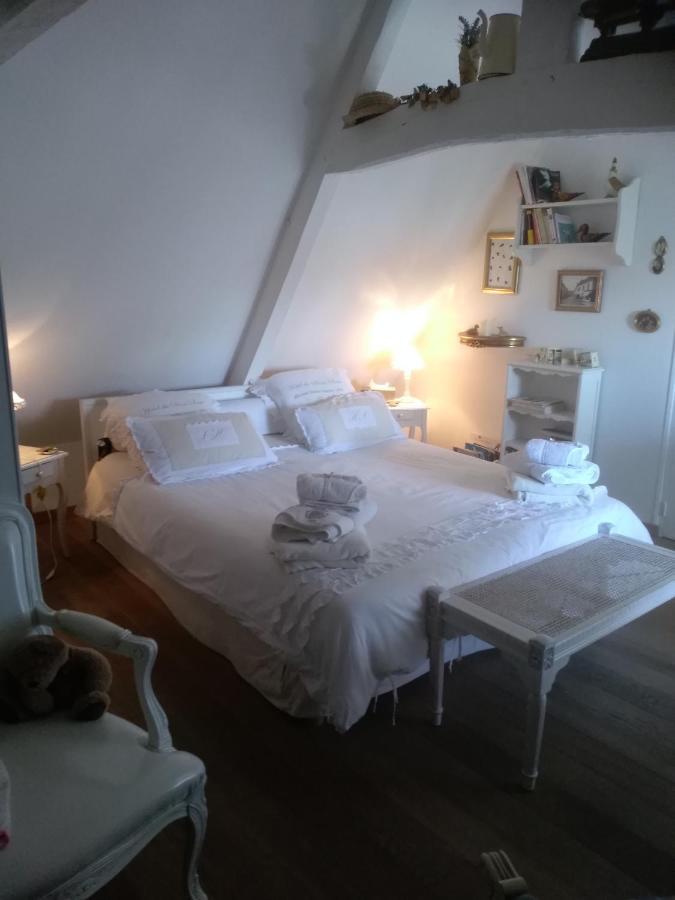 Lamaison Du Phare Honfleur Chambres D'Hotes Et Jacuzzi Prive מראה חיצוני תמונה
